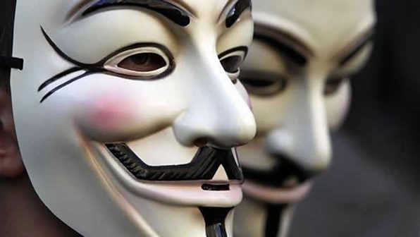 Anonymous vs ISIS