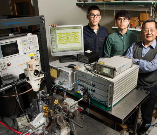 record-speed 57Gbps using fiber optic technology record-speed 57Gbps using fiber optic technology