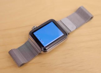 Someone Installed Windows 95 On Apple Watch, But It Takes An Hour To Boot Windows 95 On Apple Watch