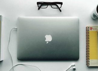 Pros and Cons of Drupal CMS: Detailed Review Programmer workspace