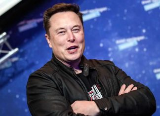 Elon Musk Offered A 19-Year-Old $5000 To Stop His Flight-Tracking Twitter Bot Elon Musk CEO of SpaceX