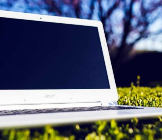 Learning to Code Online Learning to Code Online