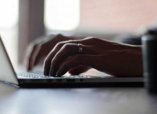 Great Tips to Manage PDFs More Efficiently typing document