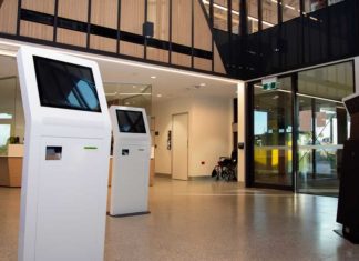 How Will Touch Screen Technology Help Retailers This Holiday Season? interactive touch screen kiosks