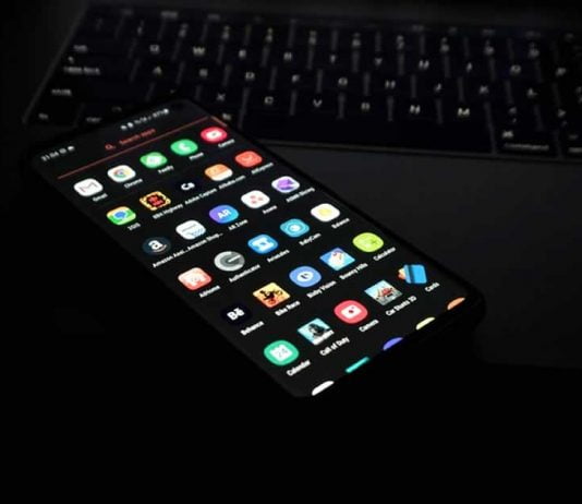 Android apps black bg