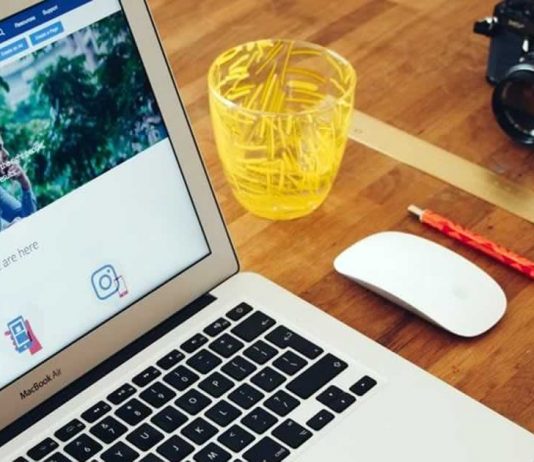 Facebook ads stories Facebook ads stories