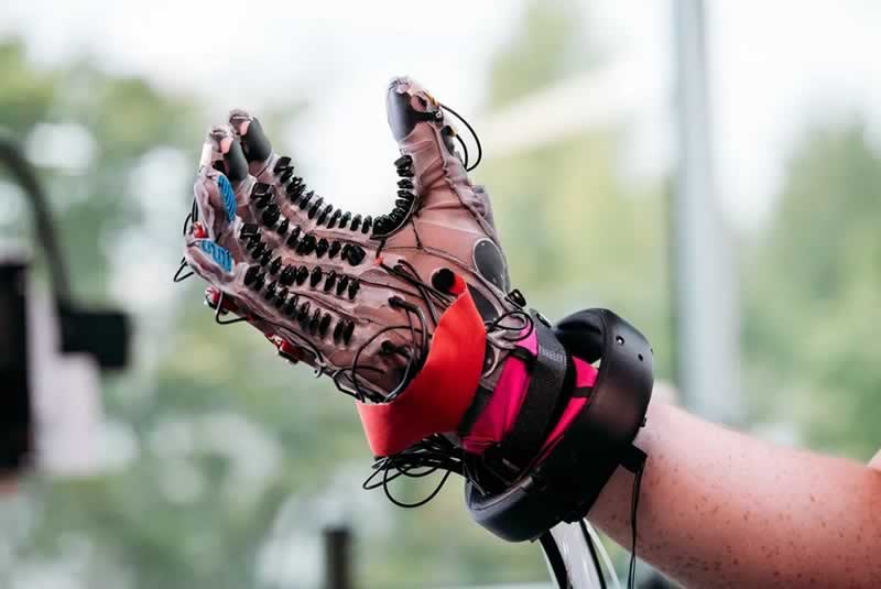 Meta haptic gloves prototype