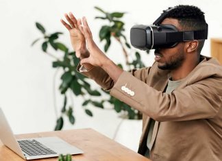 What is Augmented Reality and How it Works in Education? Augmented Reality in Education