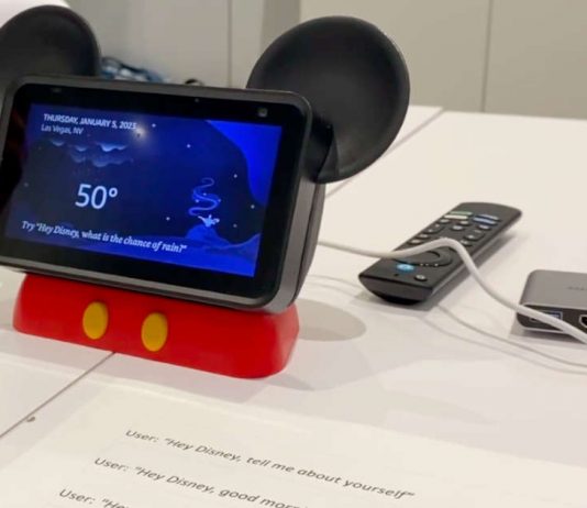 Hey Disney voice assistant Hey Disney voice assistant