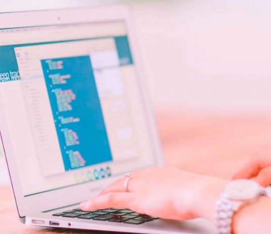 Technology is Transforming Business Technology is Transforming Business