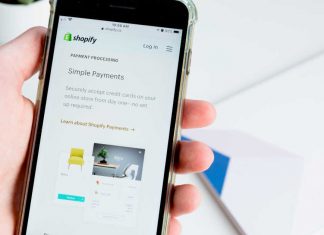 6 Key Features of Shopify That Make It an Attractive Choice for E-Commerce Businesses shopify E-Commerce Businesses