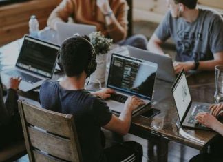 Leveraging Image Transformation APIs for Enhanced Web Performance Leveraging Image Transformation APIs